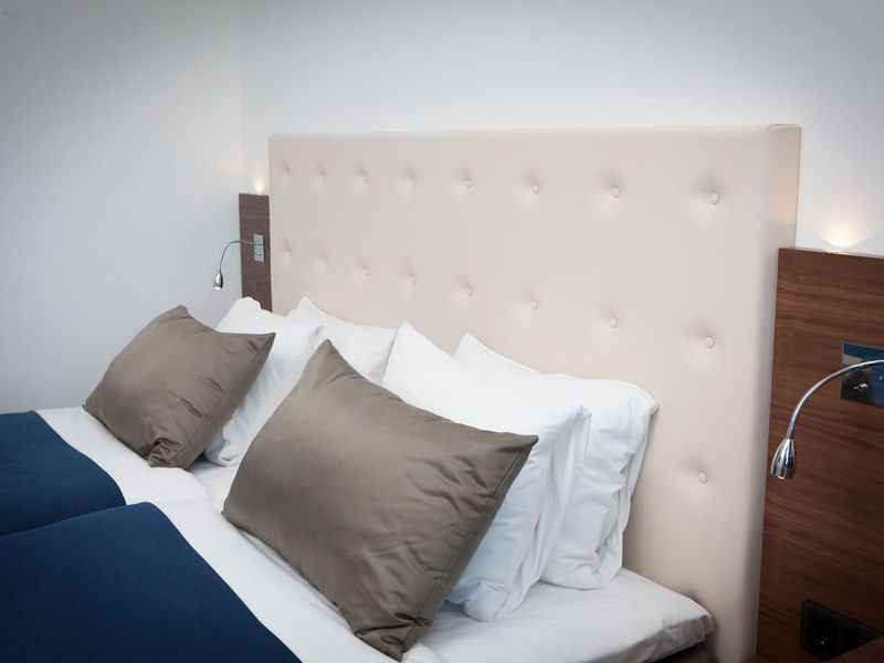 Hotel Photo 1