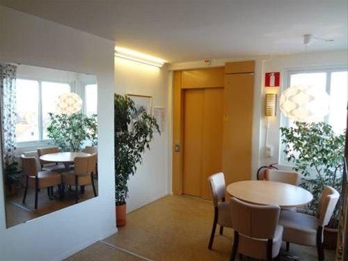 Hotel Photo 12