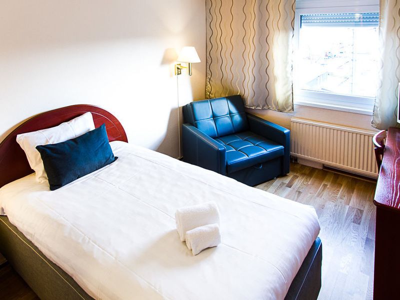 Hotel Photo 1