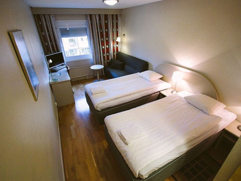 Hotel Photo 5