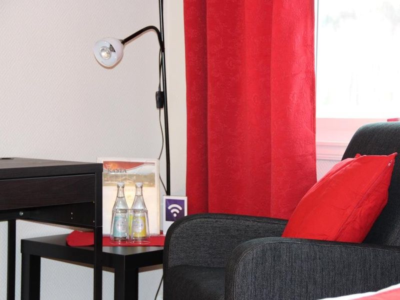 Hotel Photo 8