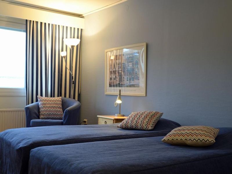 Hotel Photo 1