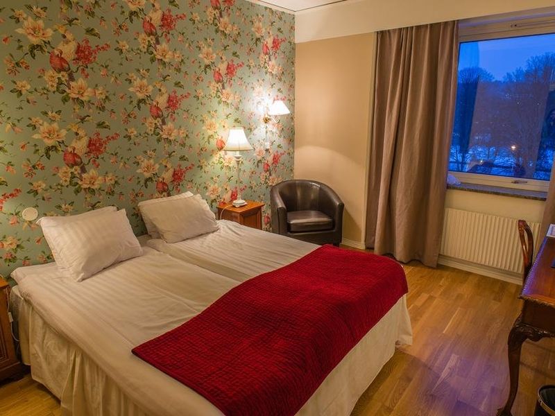 Hotel Photo 6
