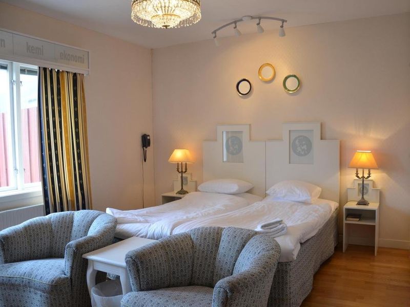 Hotel Photo 1
