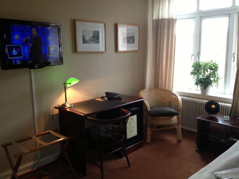 Hotel Photo 8