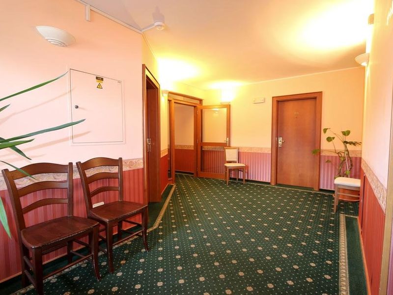 Hotel Photo 13