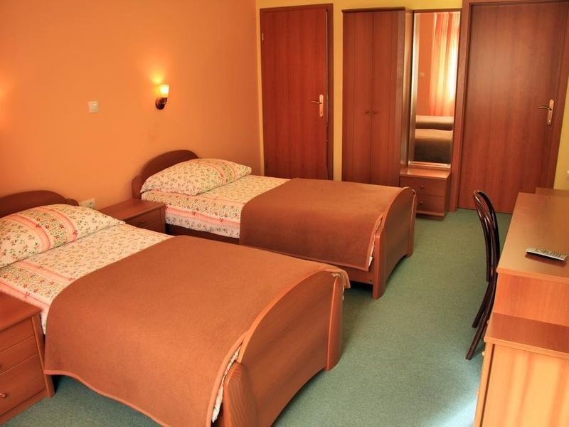 Hotel Photo 8