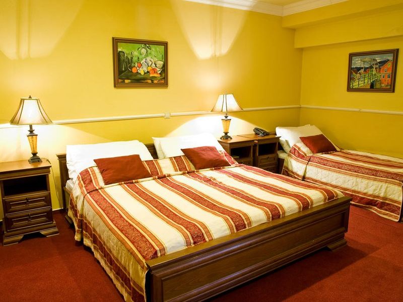 Hotel Photo 3