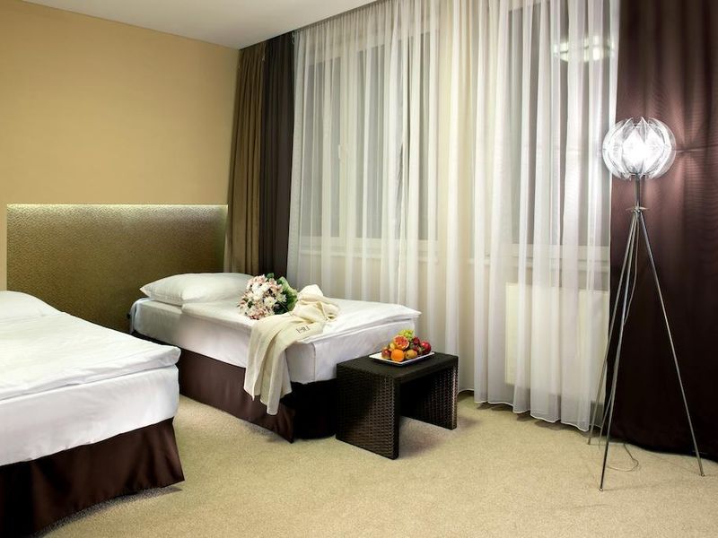 Hotel Photo 1