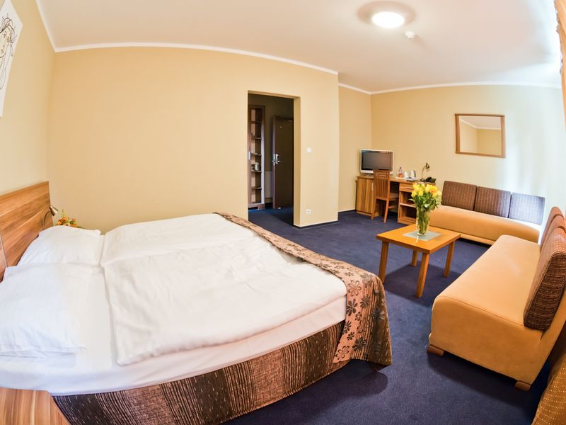 Hotel Photo 1
