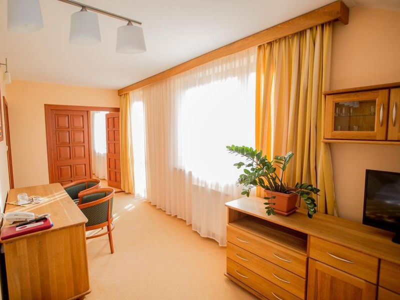 Hotel Photo 9