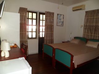 Фото отеля Guesthouse Amice
