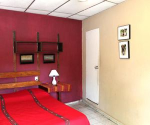Ximenas Guest House San Salvador El Salvador