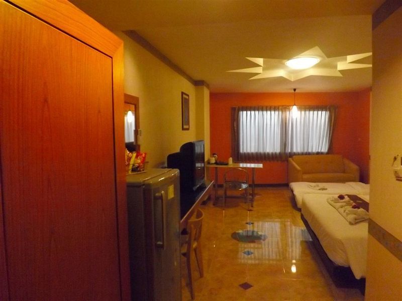 Hotel Photo 12