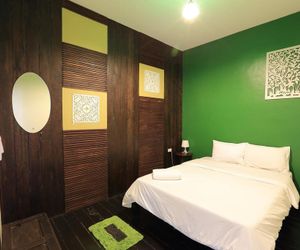 Luang Poj Boutique Hostel Ranong City Thailand