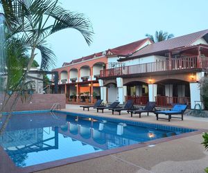Palm Beach Resort Pak Nam Pran Thailand