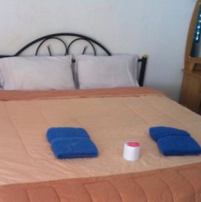 NearBy Hotel