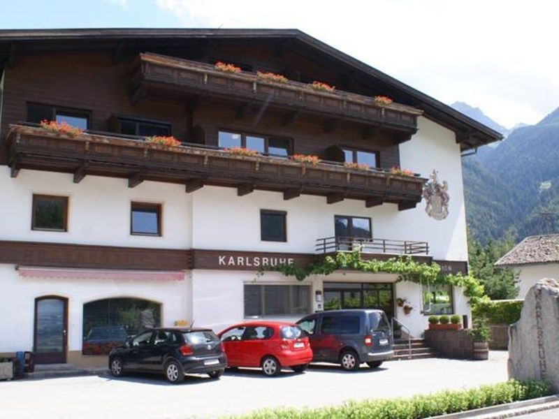 Hotel Photo 1