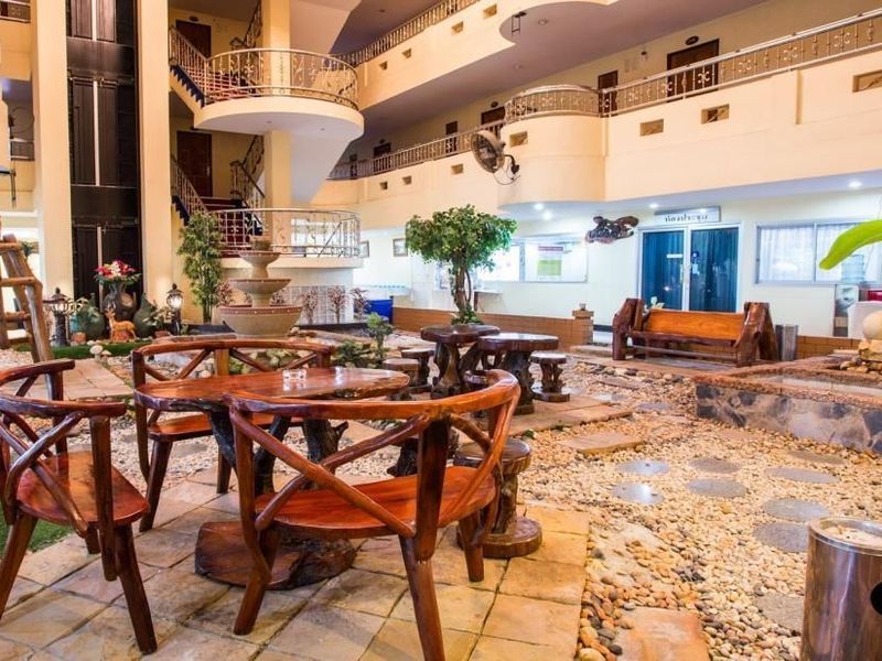 Hotel Photo 8