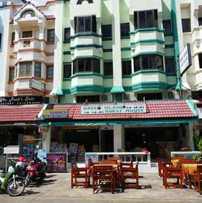 NearBy Hotel