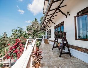 JUNGLE EMERALD ROCK LUXURY VILLA Mae Nam Thailand