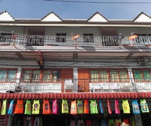 Moon Dance Hostel Haad Rin Thailand
