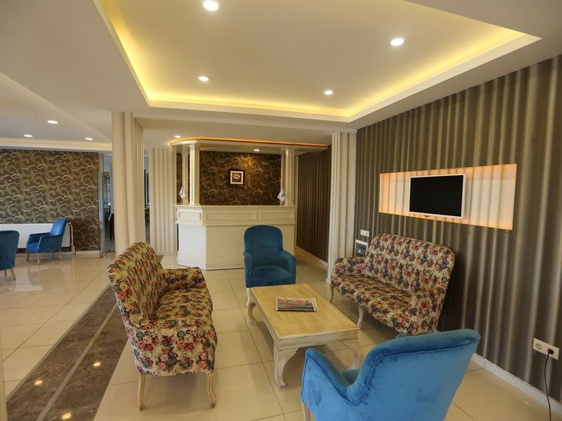 Hotel Photo 8