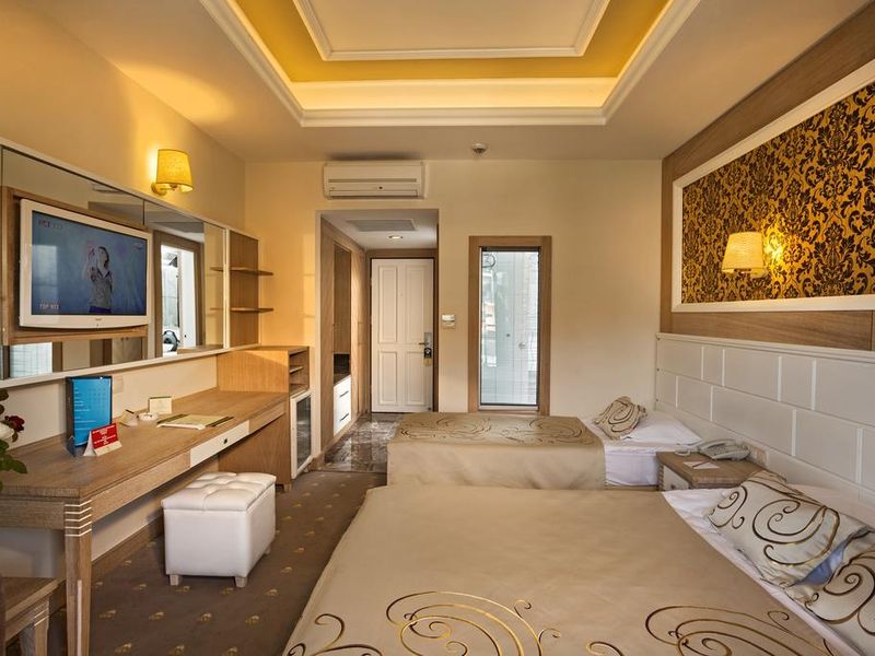 Hotel Photo 15