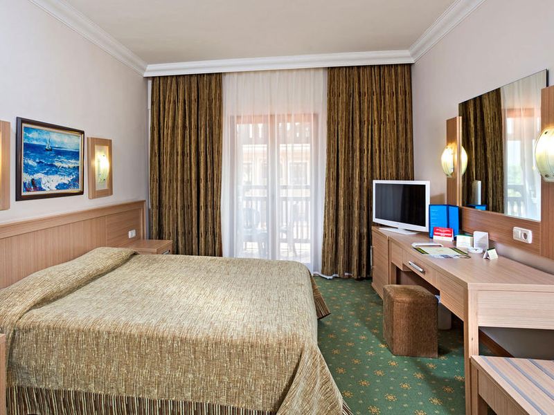 Hotel Photo 6