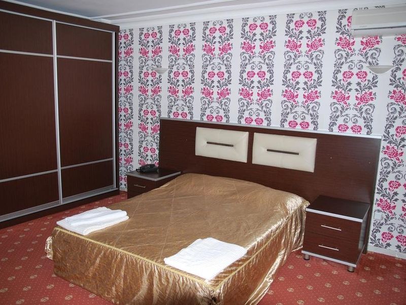 Hotel Photo 1