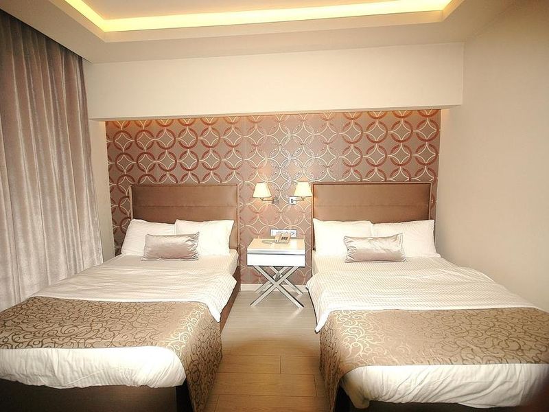 Hotel Photo 1