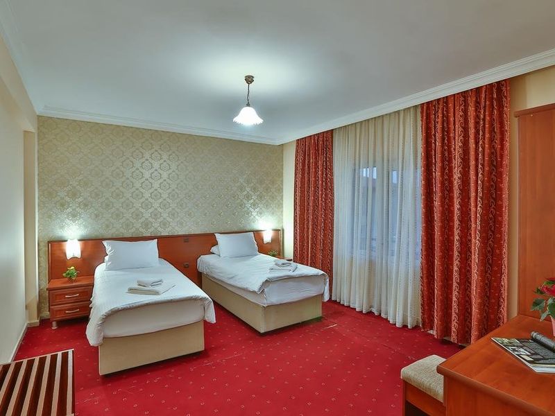 Hotel Photo 2