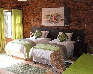 24 Onvrey 3 Star Guest House Boksburg South Africa