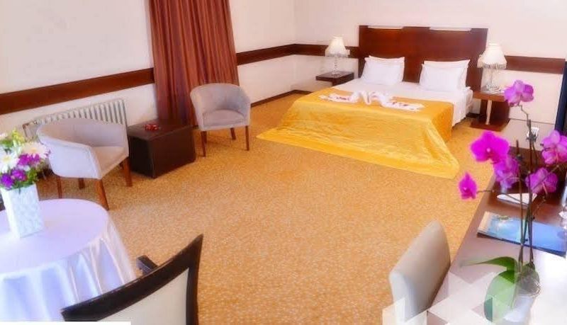 Hotel Photo 4