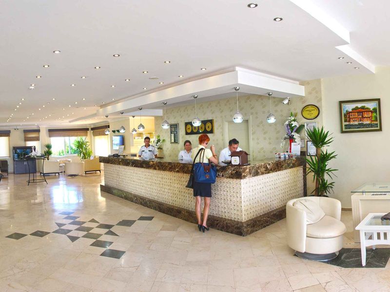 Hotel Photo 12