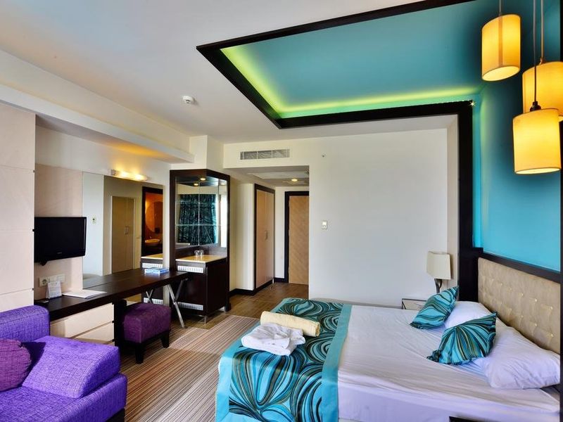 Hotel Photo 1