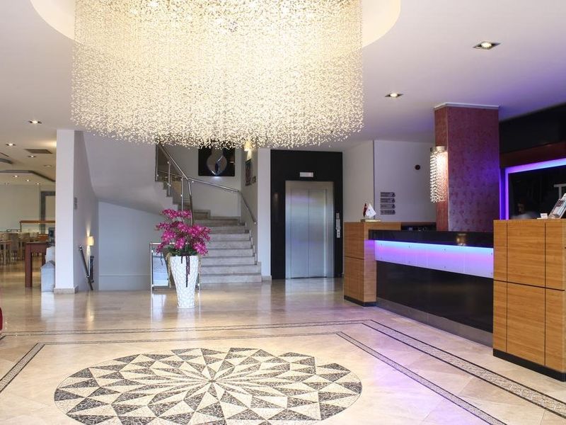 Hotel Photo 16