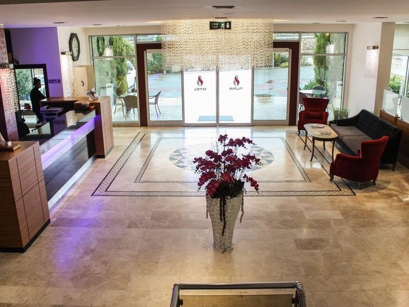 Hotel Photo 8