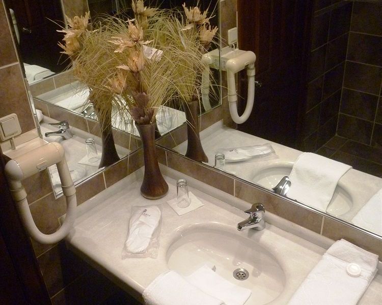 Hotel Photo 9