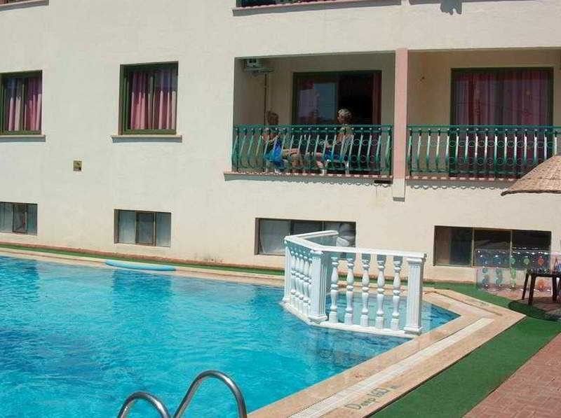 Hotel Photo 10