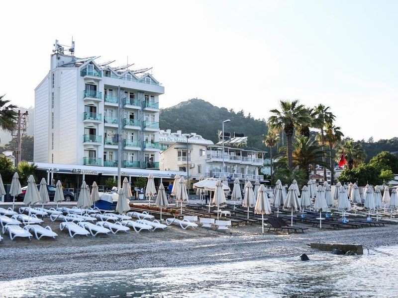 Hotel Photo 1