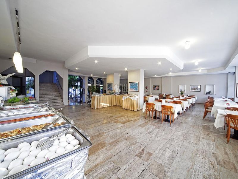 Hotel Photo 8