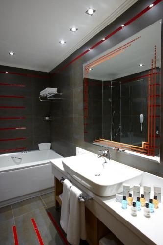 Hotel Photo 9