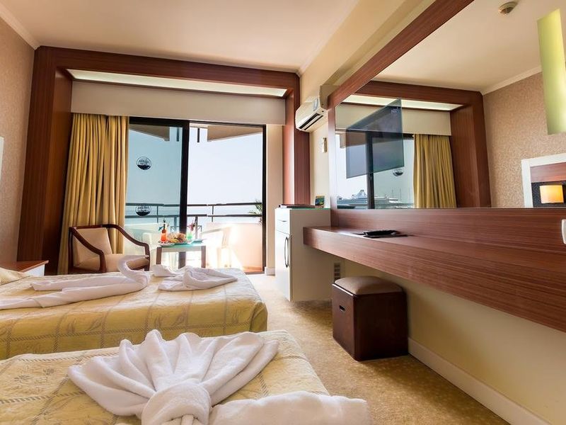 Hotel Photo 3