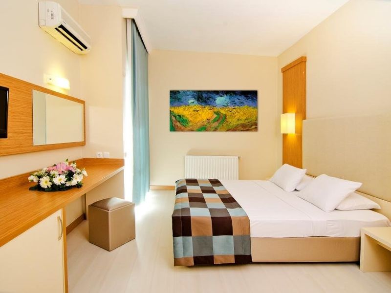 Hotel Photo 5