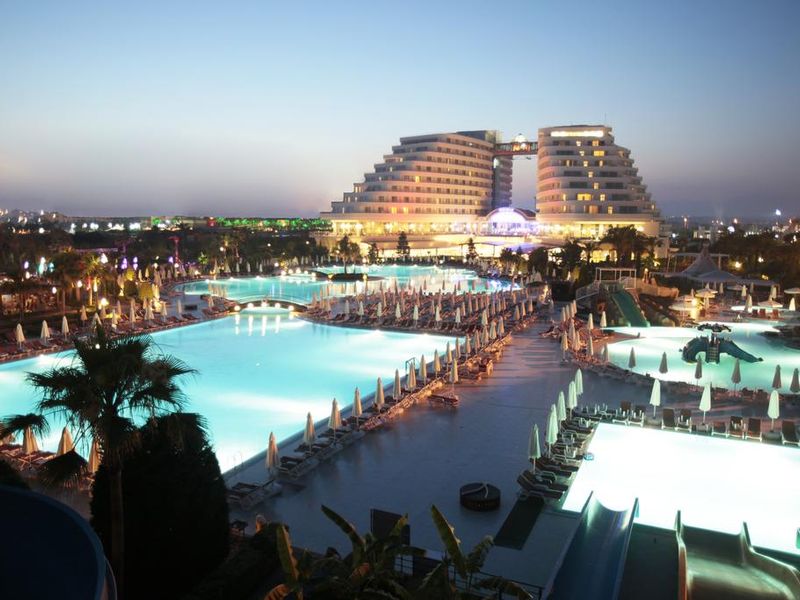 Miracle Resort Hotel