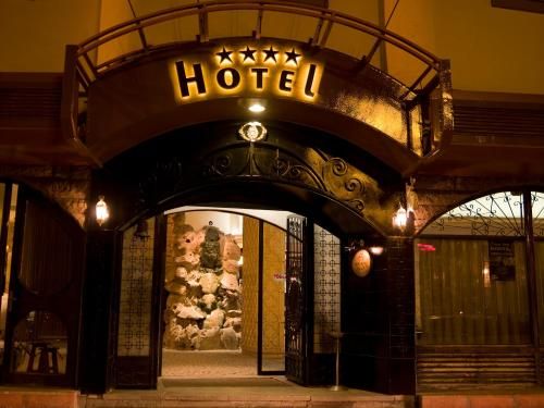 Hotel Photo 12