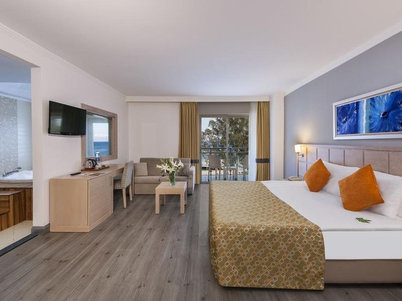 Hotel Photo 6