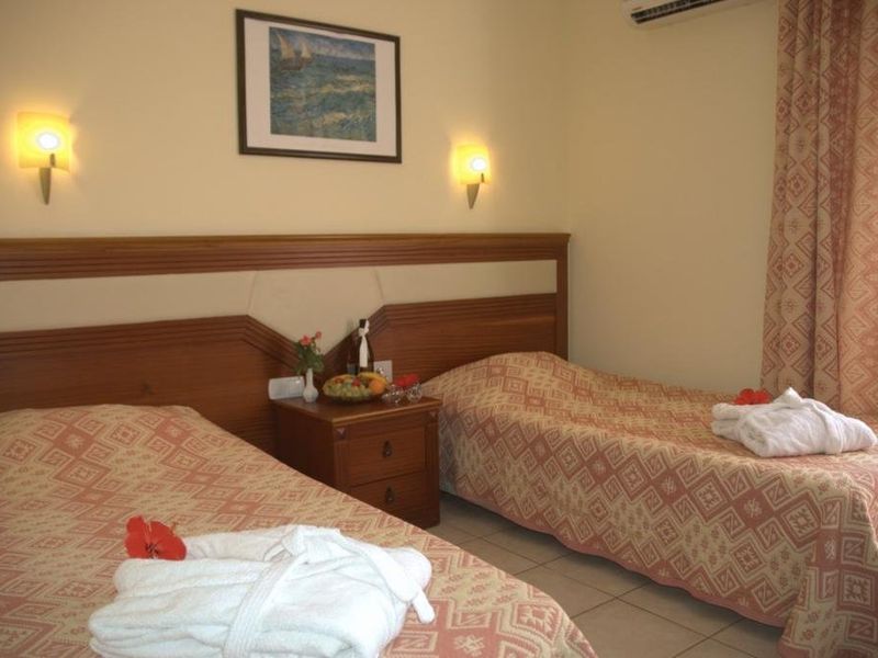 Hotel Photo 5