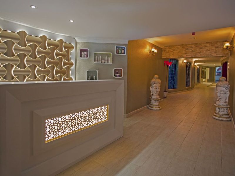 Hotel Photo 12